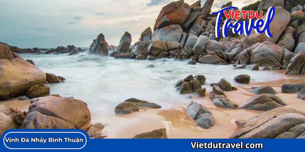 Vịnh Đá Nhảy Bình Thuận - Kỳ quan địa chất số 1 của Hàm Thuận Nam Vinh Da Nhay Binh Thuan 3